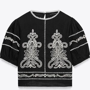 Zara Black Top with White Embroidery Sz XS